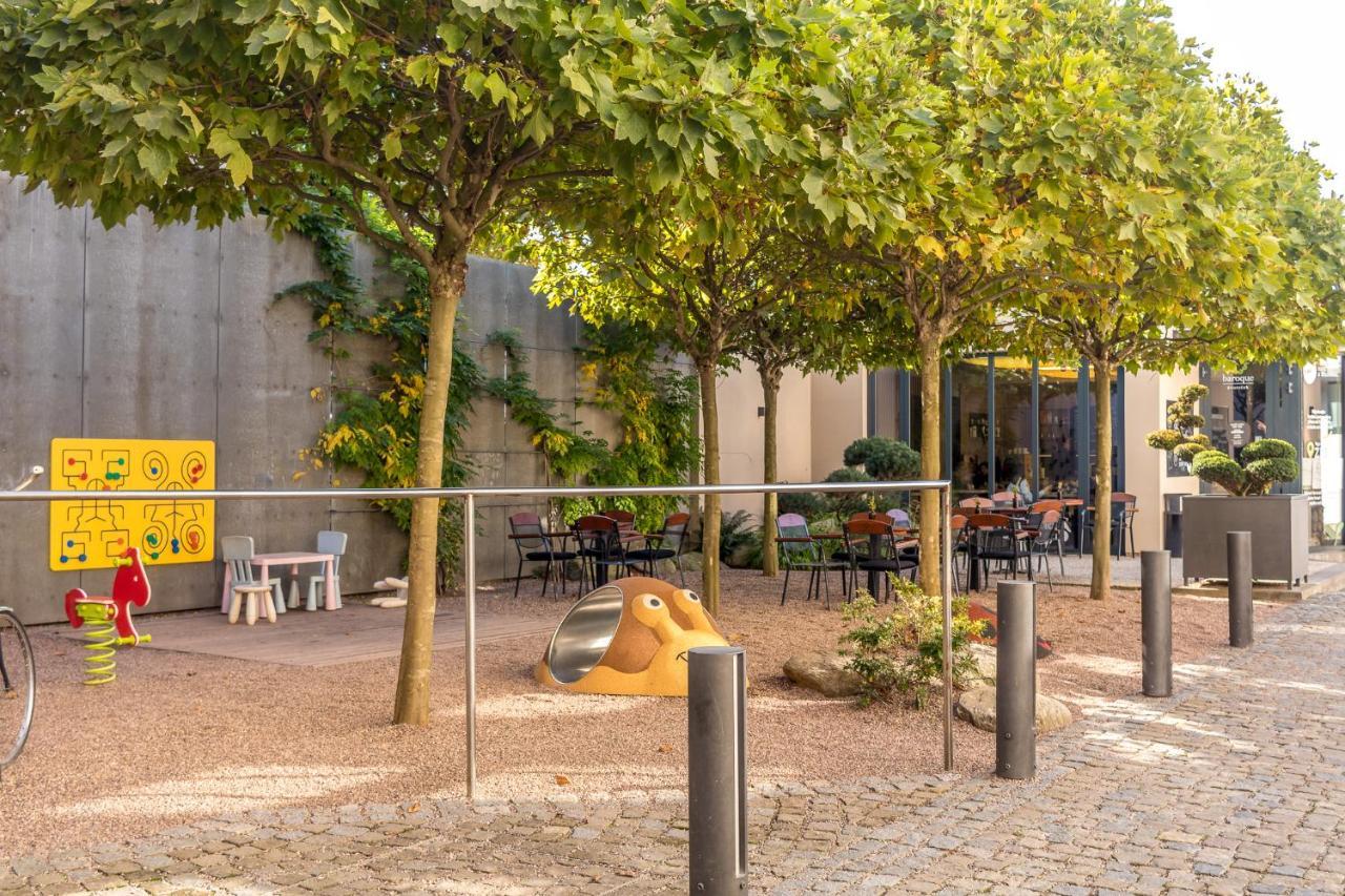Penzion Na Namesti Dvur Kralove nad Labem Ngoại thất bức ảnh